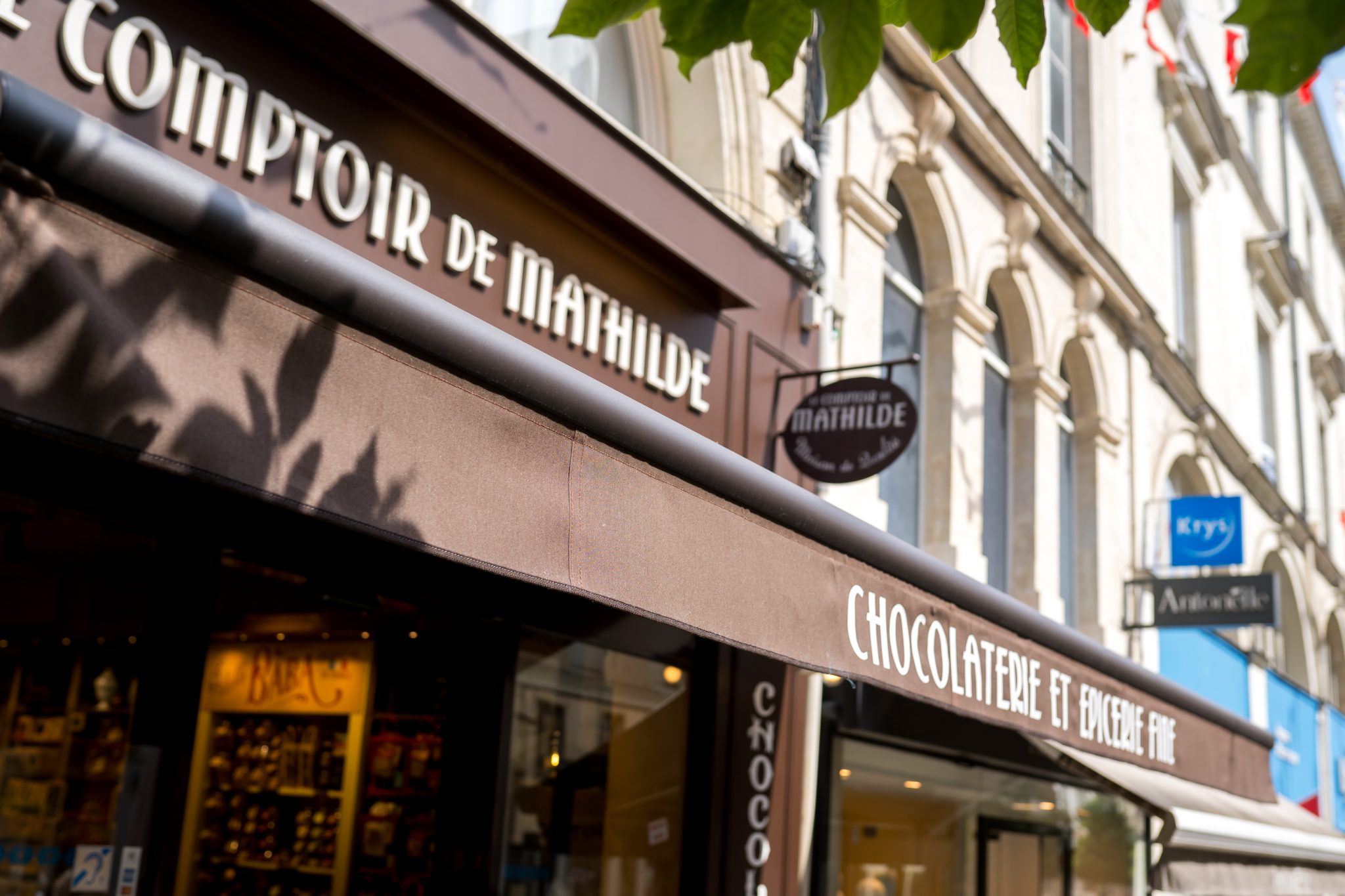 Store-banne-comptoir-mathilde-5